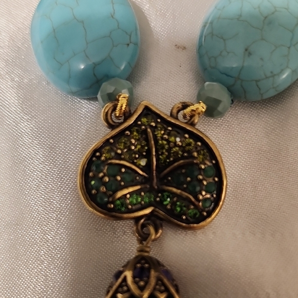 Heidi Daus Turquoise and Multicolor Frog Necklace - Picture 4 of 8